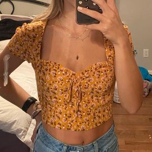 crop shirt